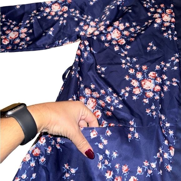 Morgan Lane x Fab Fit Fun Allie Robe - Navy Floral- Size Large/ X Large - Picture 9 of 9